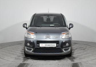 Подержанный автомобиль Citroen C3 Picasso 2009 года (2 фото)