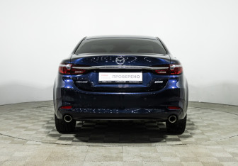 Подержанный автомобиль Mazda 6 Sedan 2019 года (6 фото)