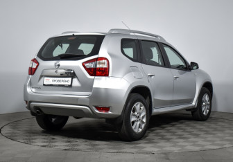 Подержанный автомобиль Nissan Terrano 2020 года (5 фото)