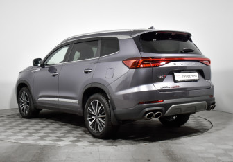 Подержанный автомобиль Chery Tiggo 8 Pro Max 2023 года (7 фото)