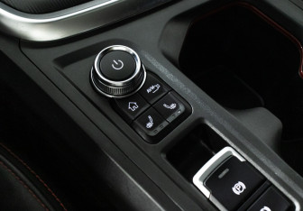 Подержанный автомобиль Kaiyi E5 2023 года (19 фото)