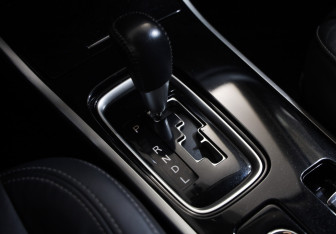 Подержанный автомобиль Mitsubishi Outlander 2019 года (17 фото)