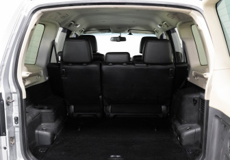 Подержанный автомобиль Mitsubishi Pajero 2013 года (20 фото)