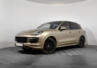 Подержанный автомобиль Porsche Cayenne 2015 года (1 фото)