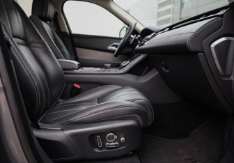 Подержанный автомобиль Land Rover Range Rover Velar 2019 года (26 фото)