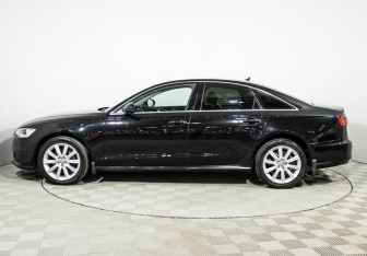 Подержанный автомобиль Audi A6 Sedan 2016 года (8 фото)