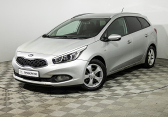 Подержанный автомобиль Kia Ceed Hatchback 2012 года (1 фото)
