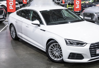 Подержанный автомобиль Audi A5 Liftback 2019 года (5 фото)