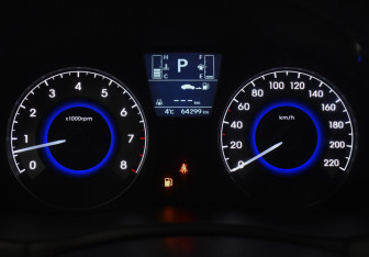 Подержанный автомобиль Hyundai Solaris Sedan 2014 года (22 фото)