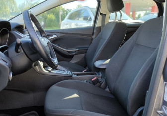 Подержанный автомобиль Ford Focus Hatchback 2015 года (11 фото)