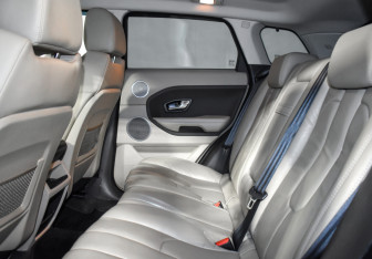 Подержанный автомобиль Land Rover Range Rover Evoque 2012 года (12 фото)
