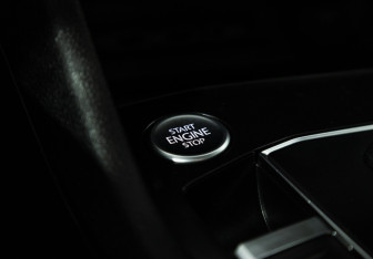 Подержанный автомобиль Volkswagen Tiguan 2019 года (18 фото)