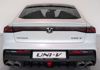 Новый Changan UNI-V 2024 (6 фото)