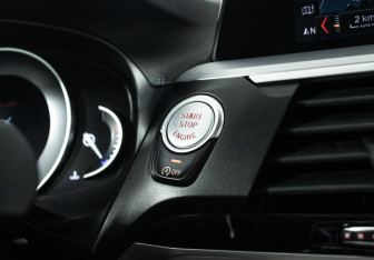 Подержанный автомобиль BMW X3 2020 года (21 фото)