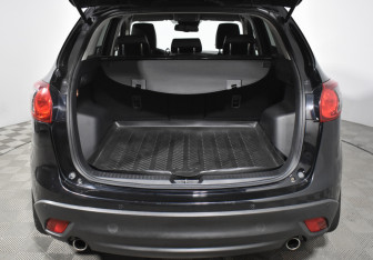 Подержанный автомобиль Mazda CX-5 2013 года (23 фото)