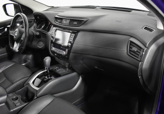 Подержанный автомобиль Nissan Qashqai 2020 года (12 фото)