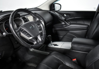 Подержанный автомобиль Nissan Murano Suv 2015 года (9 фото)