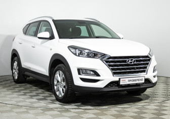 Подержанный автомобиль Hyundai Tucson 2020 года (3 фото)