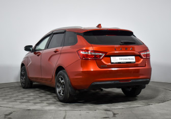 Подержанный автомобиль LADA (ВАЗ) Vesta Wagon 2018 года (6 фото)