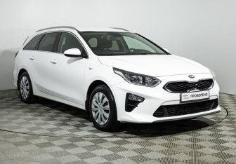Подержанный автомобиль Kia Ceed Wagon 2019 года (3 фото)