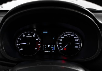 Подержанный автомобиль Mitsubishi Pajero Sport 2017 года (22 фото)