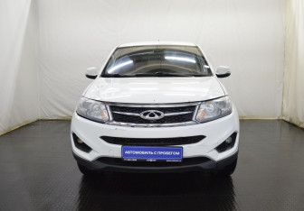 Подержанный автомобиль Chery Tiggo 5 2015 года (2 фото)