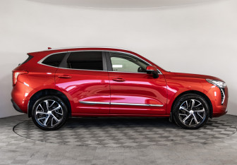 Подержанный автомобиль Haval Jolion 2021 года (4 фото)