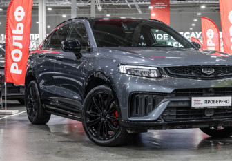 Подержанный автомобиль Geely Tugella 2024 года (6 фото)