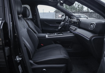 Подержанный автомобиль Chery Tiggo 9 2023 года (27 фото)