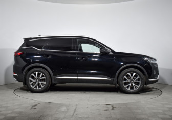Подержанный автомобиль Chery Tiggo 7 Pro 2022 года (4 фото)