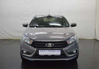 Подержанный автомобиль LADA (ВАЗ) Vesta Sedan 2017 года (2 фото)