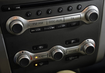 Подержанный автомобиль Nissan Murano Suv 2012 года (17 фото)