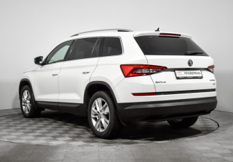 Подержанный автомобиль Skoda Kodiaq 2019 года (7 фото)