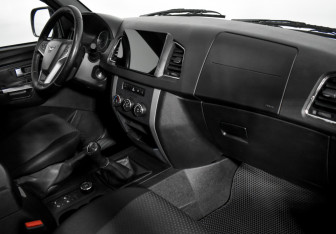 Подержанный автомобиль УАЗ Patriot 2016 года (12 фото)