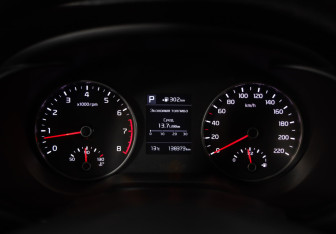 Подержанный автомобиль Kia Rio Hatchback 2018 года (12 фото)