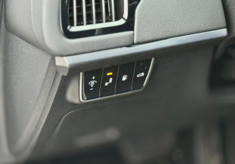 Подержанный автомобиль Kia Stinger 2018 года (19 фото)