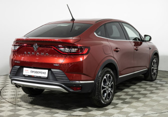 Подержанный автомобиль Renault Arkana 2019 года (5 фото)