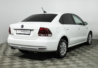 Подержанный автомобиль Volkswagen Polo Sedan 2019 года (5 фото)