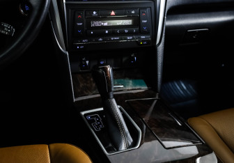 Подержанный автомобиль Toyota Camry Sedan 2016 года (13 фото)