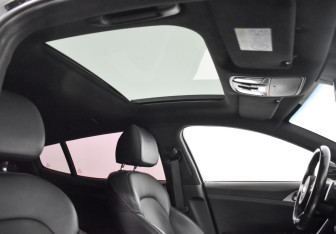 Подержанный автомобиль Kia Stinger 2018 года (21 фото)