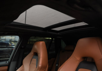Подержанный автомобиль BMW X5 M 2016 года (33 фото)