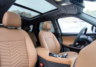 Подержанный автомобиль Changan CS95 2023 года (24 фото)