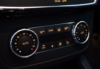 Подержанный автомобиль Mercedes-Benz GLE 2018 года (20 фото)