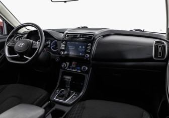 Подержанный автомобиль Hyundai Creta 2021 года (9 фото)