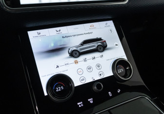 Подержанный автомобиль Land Rover Range Rover Velar 2020 года (25 фото)