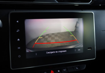 Подержанный автомобиль Renault Arkana 2020 года (17 фото)