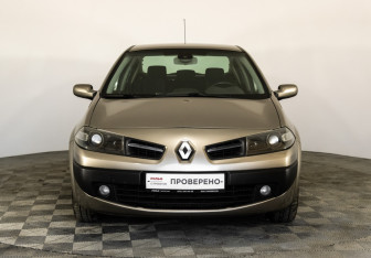 Подержанный автомобиль Renault Megane Sedan 2008 года (2 фото)