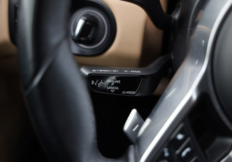 Подержанный автомобиль Porsche Cayenne 2020 года (24 фото)