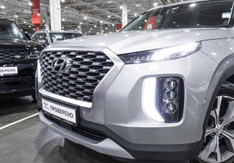 Подержанный автомобиль Hyundai Palisade 2022 года (3 фото)