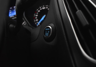 Подержанный автомобиль Ford Focus Sedan 2017 года (17 фото)